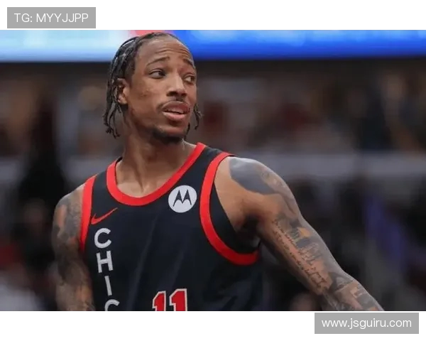 德罗赞在公牛队打出的中投效率是否被战术体系充分利用